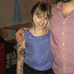 Meet your Posher, Olivia